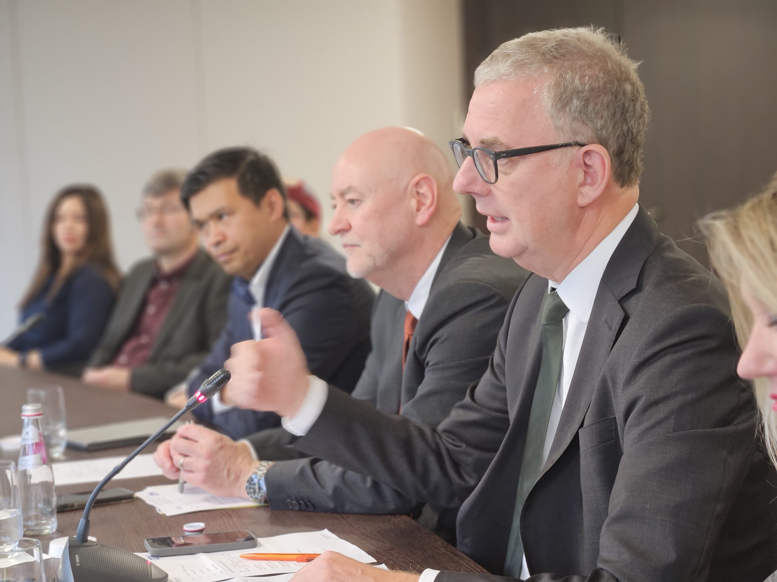 Konferenz in der Botschaft von Kasachstan (Foto: NM / Grosse)