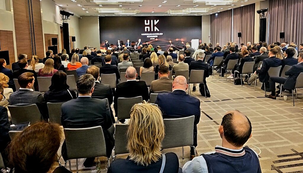 Expertenpublikum bei Paneldiskussionen - HIK 2026 (Foto: C, Grosse)