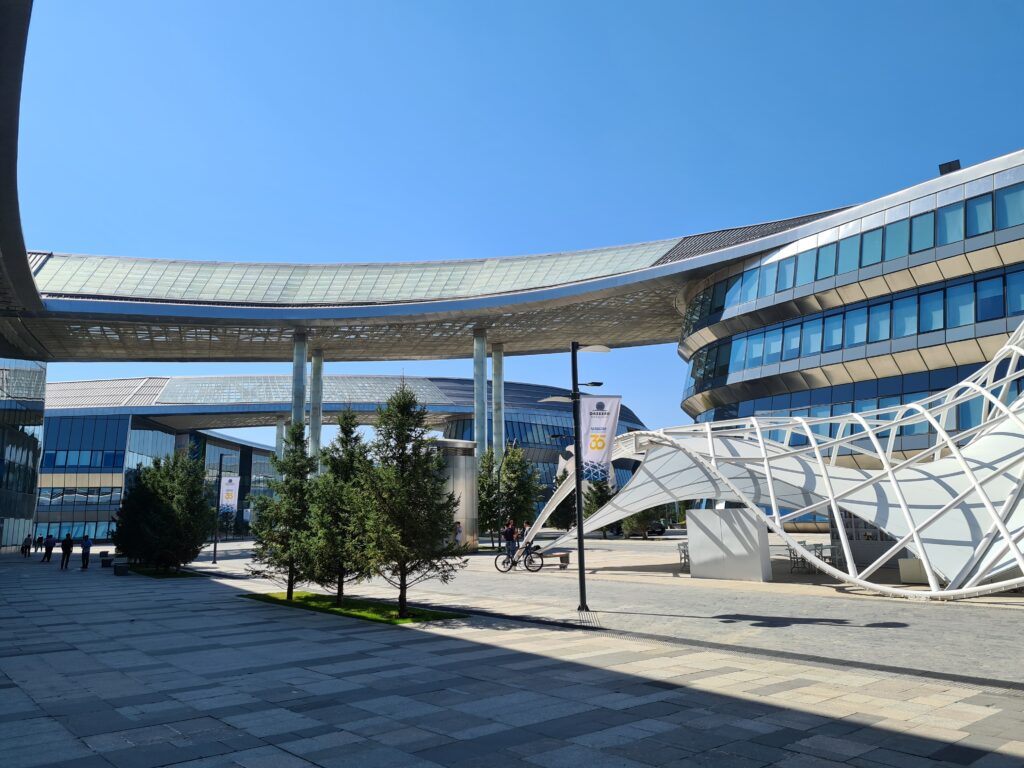 Astana International Financial Center (AIFC) (Foto: C. Grosse)