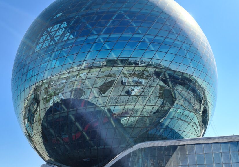 Astana International Financial Center (AIFC) (Foto: C. Grosse)