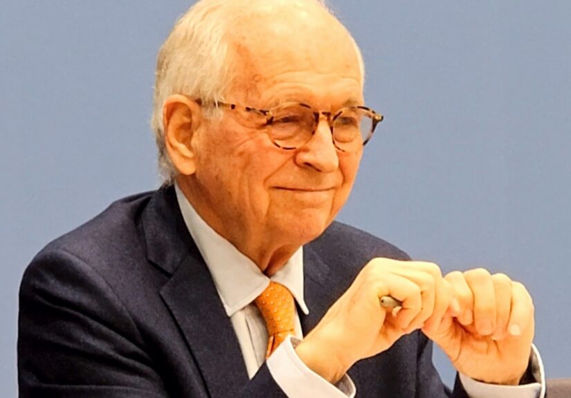 Bundespressekonferenz Prof. Dr. Wolfgang Ischinger (Foto: C. Grosse)