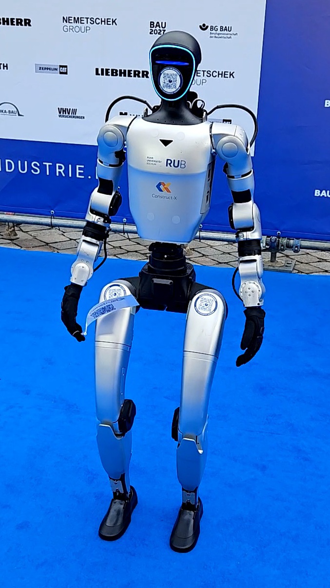 Roboter der Ruhr-Universität Bochum beim Tag der Bauindustrie (Foto: C. Grosse)