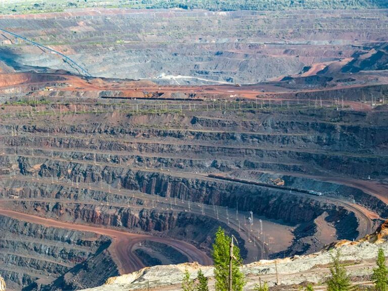 Bergbaumine in Tadschikistan (Foto: dprom.kz)