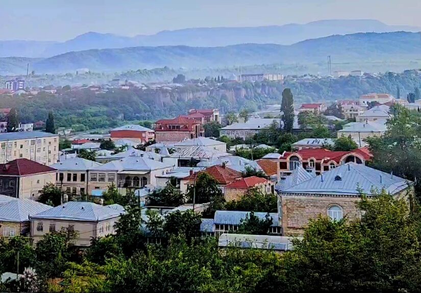 Jüdische Rote Stadt in Quba, Aserbaidschan (Foto: Elibar Jafarov aus „Jüdisches Erbe in Aserbaidschan“ (Sonderedition Botschaft Aserbaidschan))