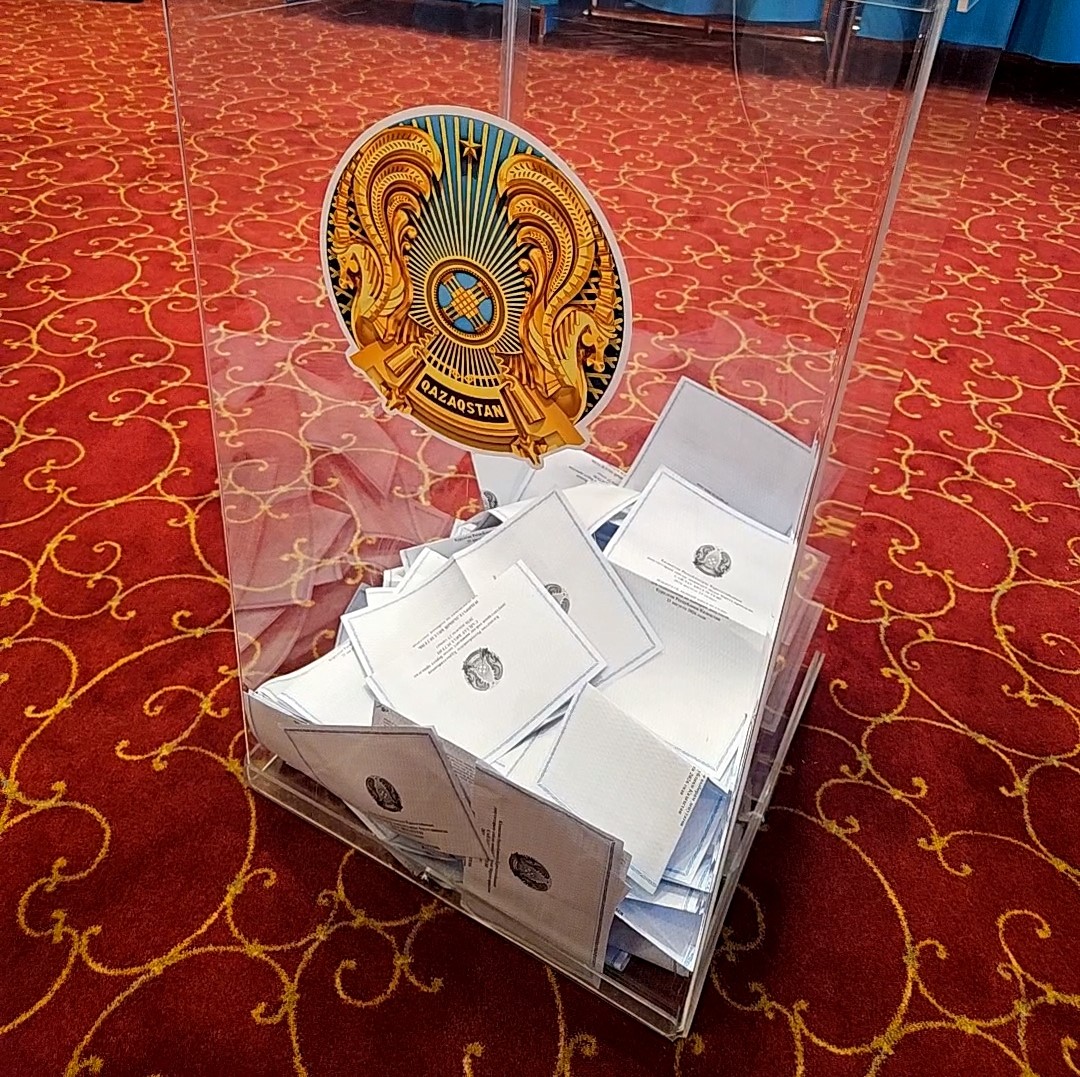 Stimmenzettel für die Neuordnung des Parlaments („Kurultai“). (Foto: C. Grosse)