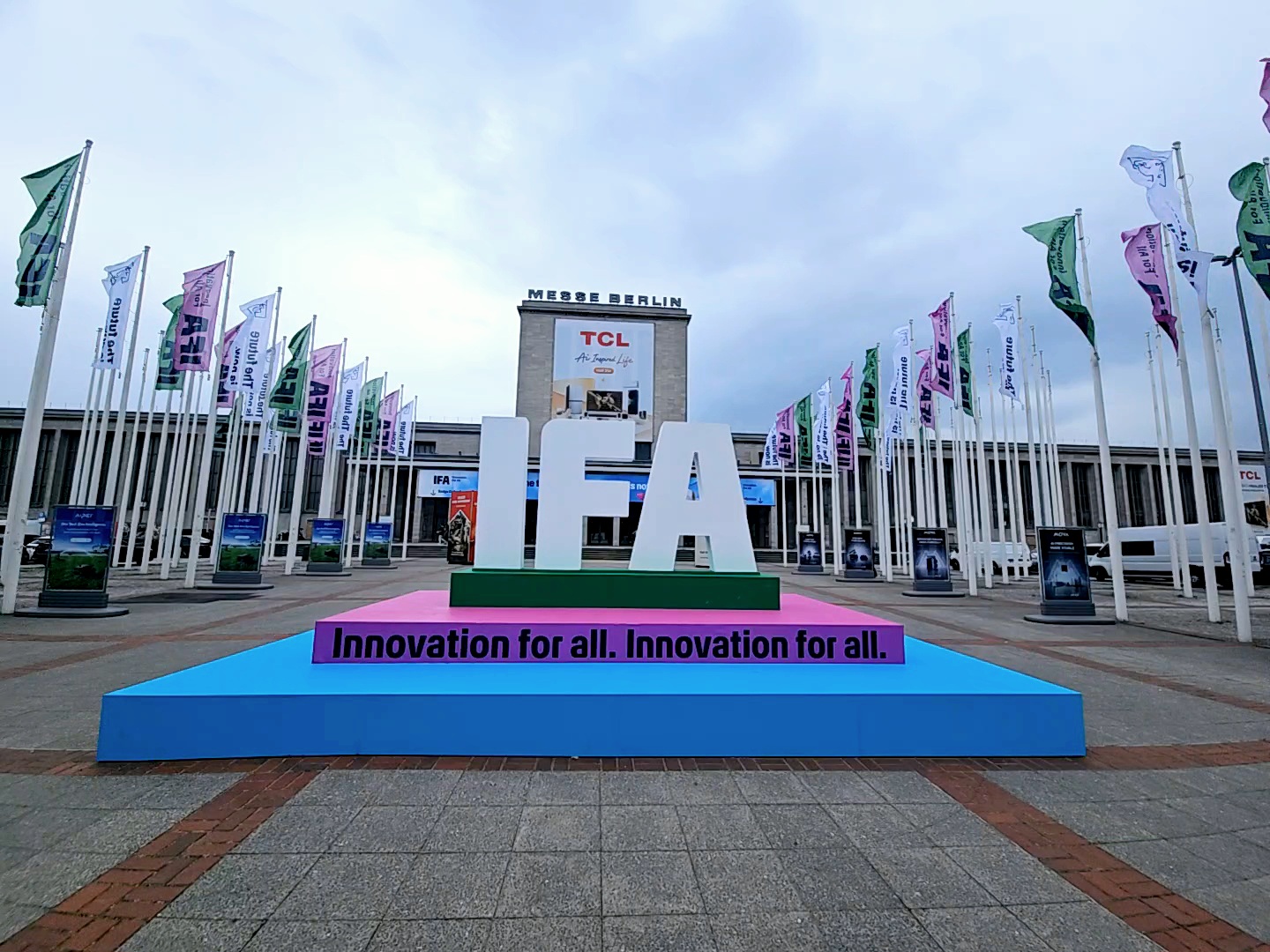 Messeeingang Nord der Internationalen Funkausstellung (IFA) in Berlin (Foto: C. Grosse)