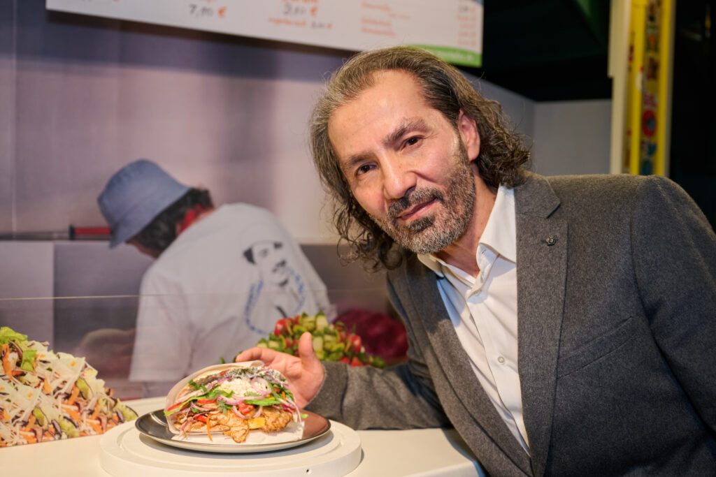 Wachs-Döner und Tarik Kara (Foto: Madame Tussauds)
